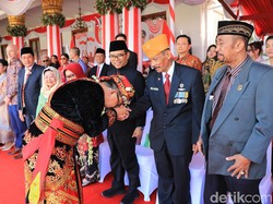 Pj Gubernur Jatim Tasyakuran Bareng Keluarga Pahlawan-Perintis Kemerdekaan