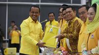 Detik-detik Bahlil Daftar Caketum Golkar