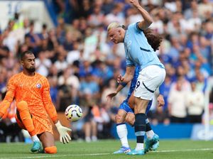 Bobol Gawang Sanchez, Haaland Gak Penasaran Lagi Bobol Gawang Sanchez, Haaland Gak Penasaran Lagi