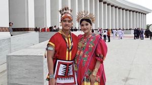 7 Gaya Kaesang & Erina Gudono di HUT ke-79 RI, Pakai Baju Adat Bernuansa Merah