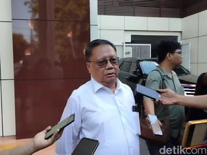 Dikabarkan Hanya Damanik yang Penuhi Panggilan KY, Ini Kata PT Surabaya Dikabarkan Hanya Damanik yang Penuhi Panggilan KY, Ini Kata PT Surabaya