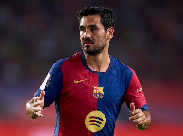BARCELONA, SPAIN - AUGUST 12: Ilkay Gundogan of FC Barcelona looks on during the Joan Gamper Trophy match between FC Barcelona and AS Monaco at Estadi Olimpic Lluis Companys on August 12, 2024 in Barcelona, Spain. (Photo by Pedro Salado/Getty Images)