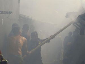 Kebakaran Rumah di Tallo Makassar, Pasutri Lansia Luka Bakar