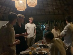 Bule Berulah di Bali, Pesan Makan Tak Mau Bayar-Ancam Review Jelek