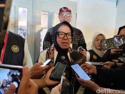 Ditanya Siap Maju di Pilgub Jatim, Ini Jawaban Risma