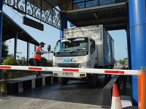Upaya Menindak Kendaraan ODOL di 6 Titik Jabar Upaya Menindak Kendaraan ODOL di 6 Titik Jabar