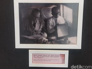 Ketika Arsip Bung Hatta Dipamerkan di Gedung Arsip Nasional Ketika Arsip Bung Hatta Dipamerkan di Gedung Arsip Nasional