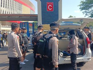 Viral Oknum Suporter PSS Berbagi Miras di Jalanan, Berakhir Diciduk Polisi