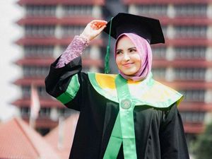 Cerita Shakira Amirah Dulang Prestasi Nasional dan Internasional Semasa Kuliah hingga Kini Cerita Shakira Amirah Dulang Prestasi Nasional dan Internasional Semasa Kuliah hingga Kini