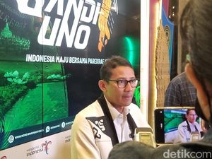 Paspor RI Jadi Merah, Sandiaga Optimistis Ada Perubahan Kekuatan Juga Paspor RI Jadi Merah, Sandiaga Optimistis Ada Perubahan Kekuatan Juga