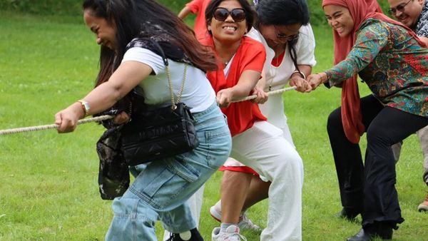 Pelajar dan Warga RI Bergembira Rayakan HUT ke-79 di Kota Lulea Swedia