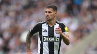 Di posisi tengah ada Andreas Pereira, Andrey Santos, Bruno Guimaraes, Casemiro, Ederson, Gerson (Getty)