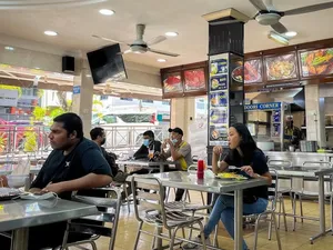 Gegara Hal Sepele, Gerai Nasi Kandar Ini Dituntut Rp 776 Juta Gegara Hal Sepele, Gerai Nasi Kandar Ini Dituntut Rp 776 Juta