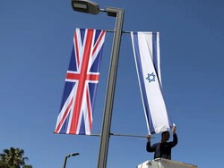 Dua Anggota Parlemennya Ditahan Israel, Inggris Geram