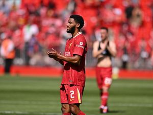 Joe Gomez Mau Tinggalkan Liverpool, ke Mana?