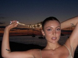 Wanita Ini Berhenti Sekolah di Kelas 6 SD Demi Mengejar Ambisi Jadi Influencer