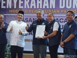 NasDem Resmi Usung Farhan-Erwin di Pilwalkot Bandung