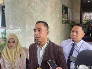 Keluarga Balita Dianiaya Pemilik Daycare Serahkan Bukti Baru ke Kejari Depok Keluarga Balita Dianiaya Pemilik Daycare Serahkan Bukti Baru ke Kejari Depok