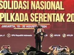 Jokowi di Konsolidasi KPU: Saya Tahu yang Ditunggu Bukan Presiden
