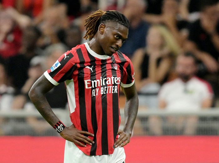 Soccer Football - Serie A - AC Milan v Torino - San Siro, Milan, Italy - August 17, 2024 AC Milans Rafael Leao reacts during the match REUTERS/Daniele Mascolo