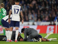 Momen Horor Rodrigo Bentancur Pingsan di Laga Leicester Vs Tottenham