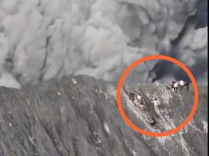 Gunung Dukono Didaki Saat Erupsi, Rombongan Pendaki Terancam Di-blacklist Gunung Dukono Didaki Saat Erupsi, Rombongan Pendaki Terancam Di-blacklist