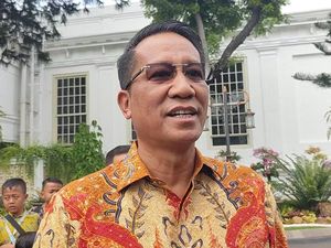 Temui Jokowi, Menkumham Pastikan Tak Ada Pembahasan Munas Parpol Temui Jokowi, Menkumham Pastikan Tak Ada Pembahasan Munas Parpol