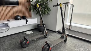 Wujud Xiaomi Electric Scooter 4 Lite 2nd Gen Harga Rp 6 Jutaan