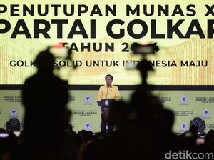 Berkemeja Kuning, Jokowi Tutup Munas XI Golkar Berkemeja Kuning, Jokowi Tutup Munas XI Golkar