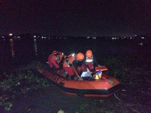 Bocah 7 Tahun Hilang Tenggelam di Sungai Musi Palembang Bocah 7 Tahun Hilang Tenggelam di Sungai Musi Palembang