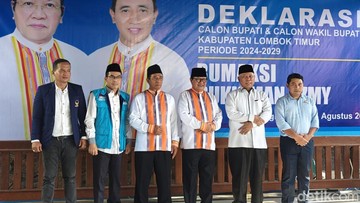 Paket Rumaksi-Sukisman Deklarasi Maju Pilbup Lombok Timur 2024