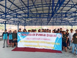 Komunitas Driver Tangki Air di Mojokerto Gelorakan Pilkada Jatim 2024 Damai