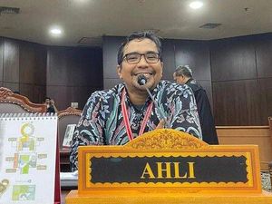 Pusako Sebut Draf Revisi UU Pilkada di DPR sebagai Pembangkangan Konstitusi Pusako Sebut Draf Revisi UU Pilkada di DPR sebagai Pembangkangan Konstitusi