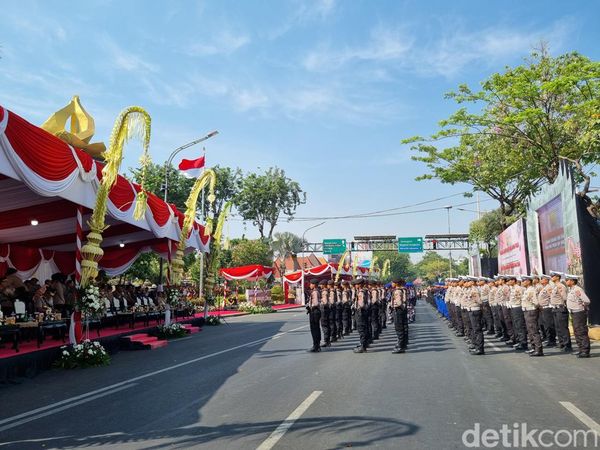 Potret Peringatan Hari Juang Polri di Surabaya