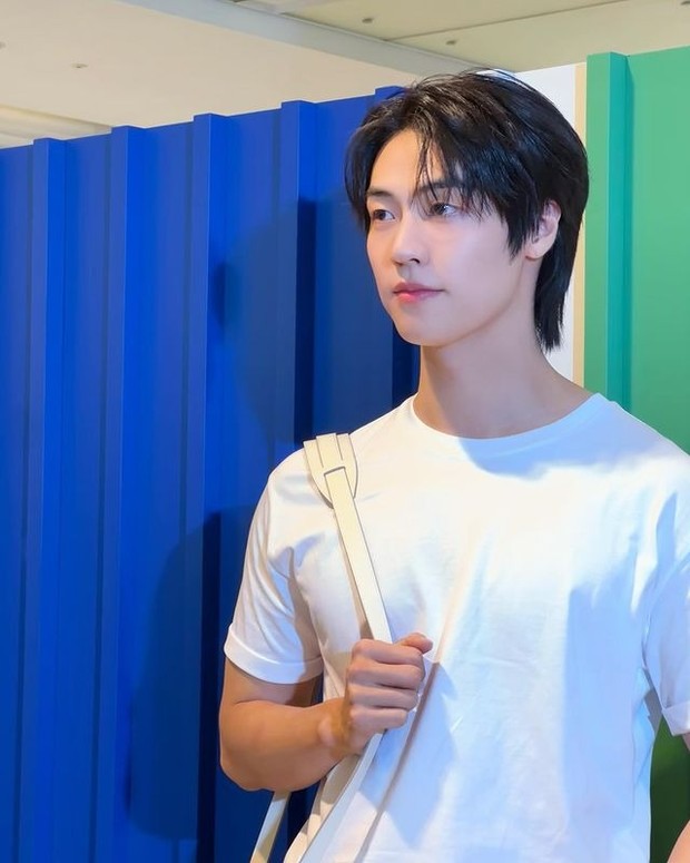 Lee Seung Hyub /Foto: instagram.com/sssn9_zzzn9 lsh