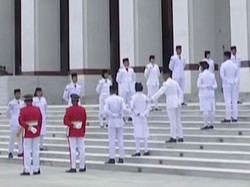 Kisah di Balik Viral Paskibraka Tetap Totalitas Meski Nyaris Pingsan di IKN