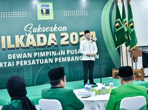 Plt Ketum PPP Mardiono Beri Surat Rekomendasi ke 10 Bakal Calon Kepala Daerah Plt Ketum PPP Mardiono Beri Surat Rekomendasi ke 10 Bakal Calon Kepala Daerah