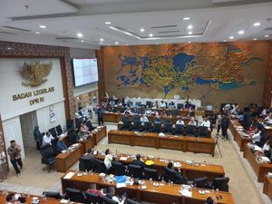 Hasil Rapat DPR: Putusan MK soal Usung Cakada Berlaku untuk Partai Non-DPRD Hasil Rapat DPR: Putusan MK soal Usung Cakada Berlaku untuk Partai Non-DPRD