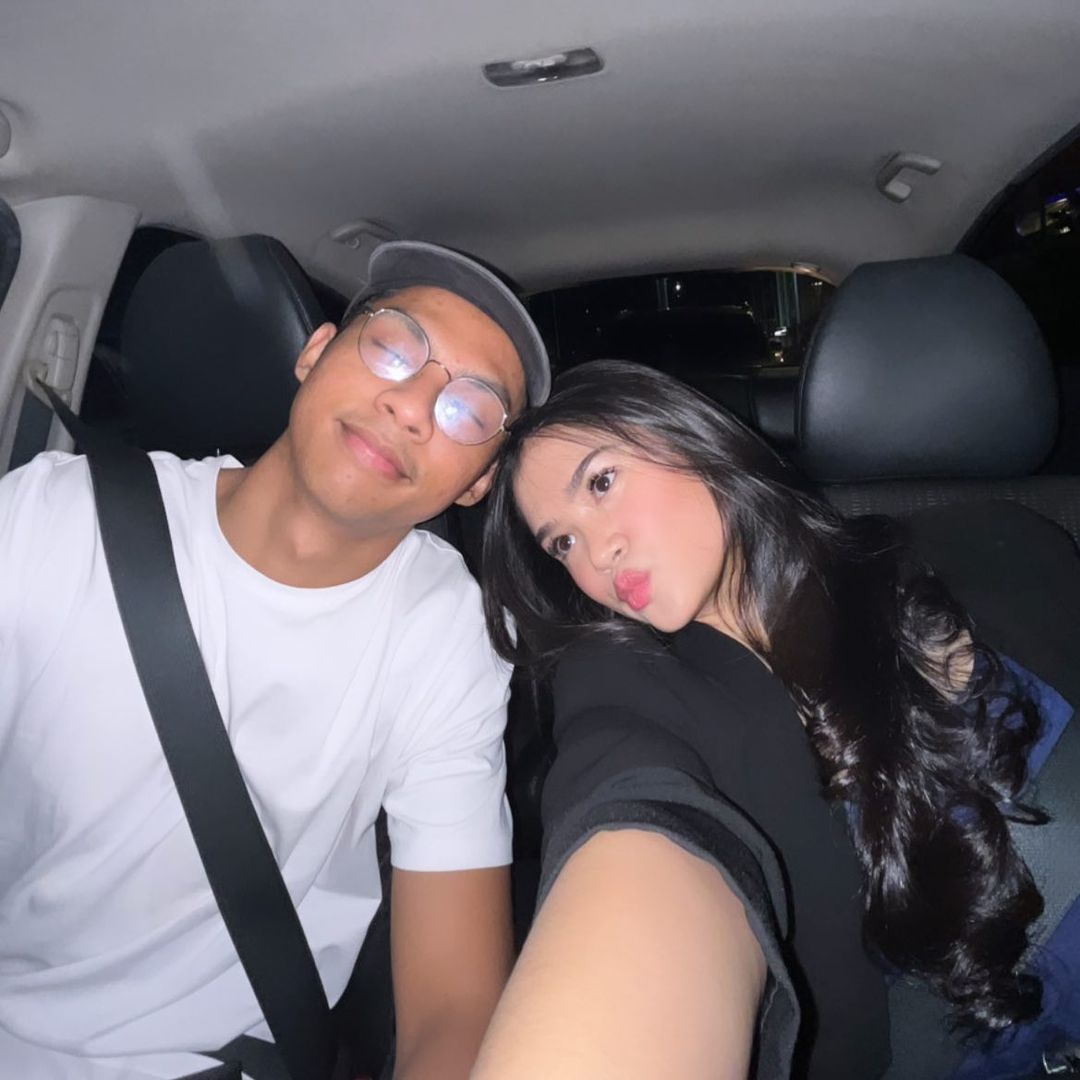 Tiara Savitri