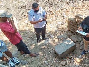 Temuan Batu Berukir di Manjungan Klaten Diduga Peninggalan Abad 8 M Temuan Batu Berukir di Manjungan Klaten Diduga Peninggalan Abad 8 M
