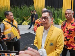 Waketum Golkar Sebut Revisi Disertasi Bahlil Bukti Tidak Ada Plagiat