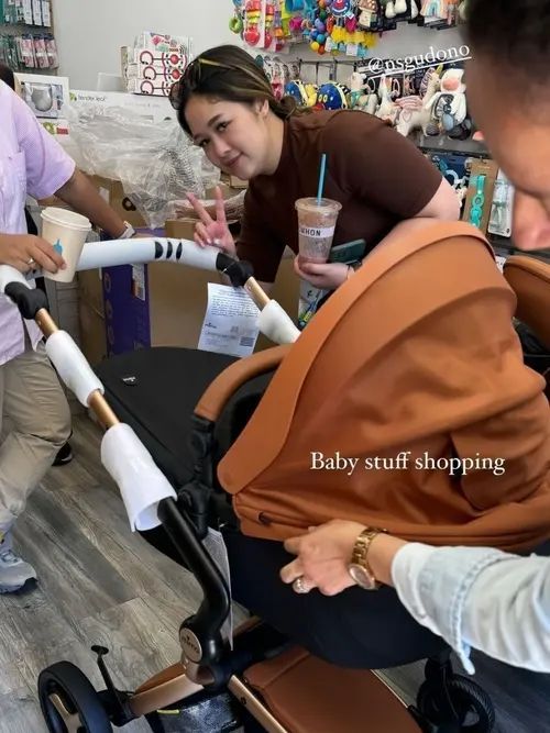 Erina Gudono dan Kaesang Pangarep