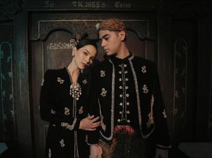 7 Potret Al Ghazali-Alyssa Daguise Pakai Beskap & Kebaya, Bak Pengantin Jawa 7 Potret Al Ghazali-Alyssa Daguise Pakai Beskap & Kebaya, Bak Pengantin Jawa