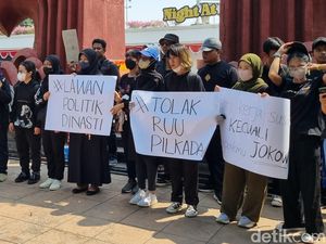 Deretan Demo Kawal Putusan MK di Jawa Timur Deretan Demo Kawal Putusan MK di Jawa Timur