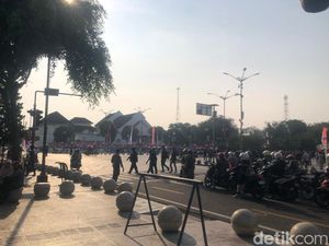 Massa Aksi Jogja Memanggil Mulai Bubarkan Diri, Lalin Perlahan Normal