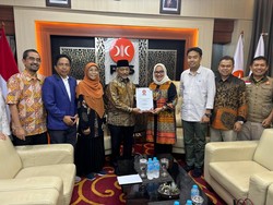 PKS Resmi Usung Eti-Suhendrik di Pilwalkot Cirebon