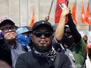 Demo di DPR, Rigen: Ketika Pejabat Mulai Melawak, Saatnya Komedian Melawan