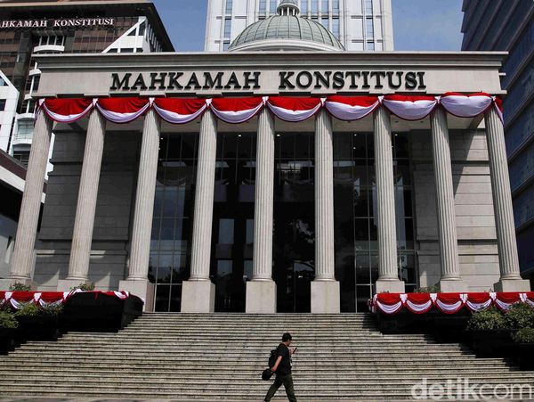 Mengenal Gedung MK dengan 9 Pilar yang Ramah Lingkungan