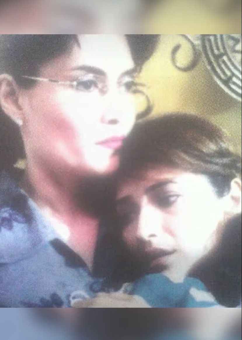Tamara Bleszynski dan Teresa Bleszynski