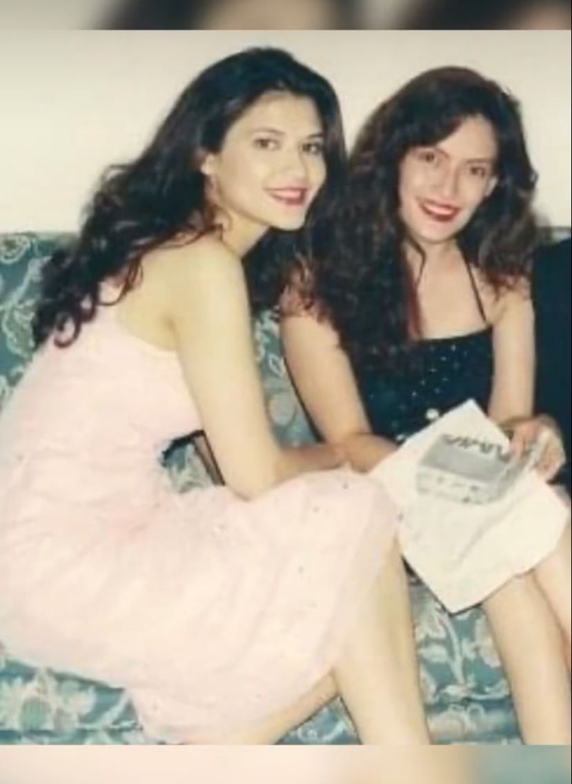 Tamara Bleszynski dan Teresa Bleszynski
